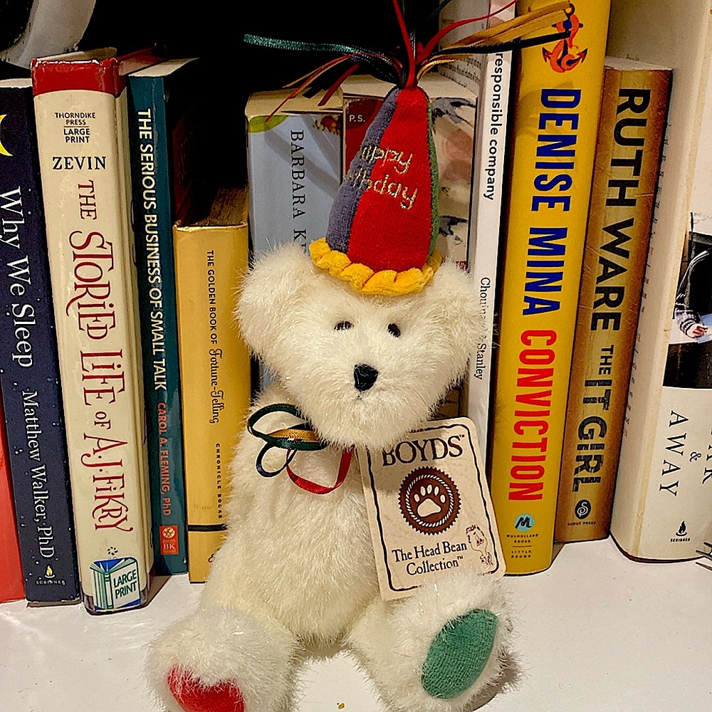 FINAL SALE!! 🎂 🎉 Boyds Bear Plush Birthday Gift Head Bean Collection w/Tag